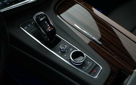 Cadillac Escalade V, 2022 год, 10 351 050 рублей, 22 фотография