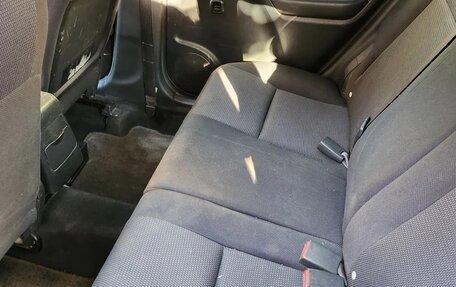 Pontiac Vibe II, 2006 год, 200 000 рублей, 21 фотография