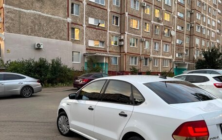 Volkswagen Polo VI (EU Market), 2017 год, 650 000 рублей, 4 фотография