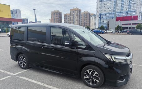 Honda Stepwgn IV, 2020 год, 2 180 000 рублей, 3 фотография
