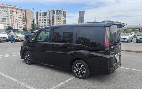 Honda Stepwgn IV, 2020 год, 2 180 000 рублей, 6 фотография