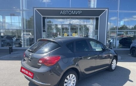 Opel Astra J, 2014 год, 925 000 рублей, 5 фотография