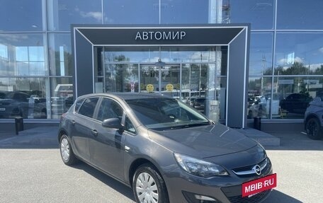 Opel Astra J, 2014 год, 925 000 рублей, 3 фотография