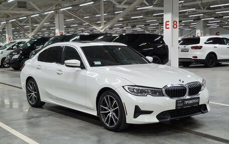 BMW 3 серия, 2020 год, 3 050 000 рублей, 3 фотография