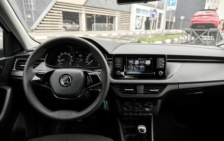 Skoda Rapid II, 2021 год, 1 548 000 рублей, 8 фотография