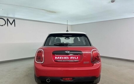 MINI Hatch, 2019 год, 1 790 000 рублей, 4 фотография