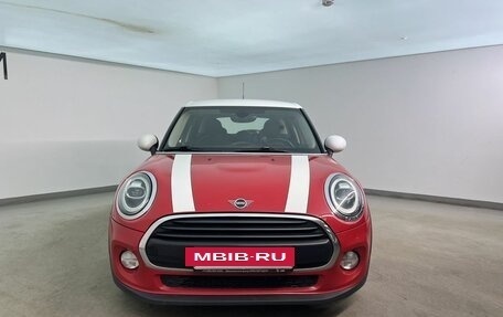 MINI Hatch, 2019 год, 1 790 000 рублей, 3 фотография