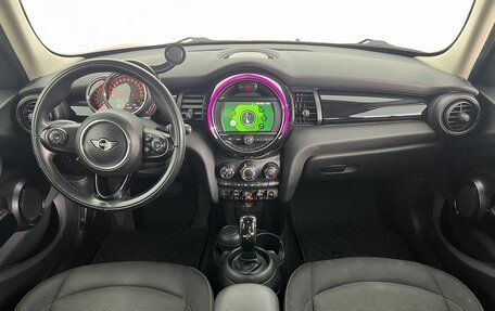 MINI Hatch, 2019 год, 1 790 000 рублей, 16 фотография
