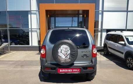 Chevrolet Niva I рестайлинг, 2019 год, 869 000 рублей, 6 фотография