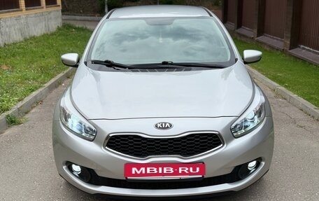 KIA cee'd III, 2013 год, 950 000 рублей, 14 фотография