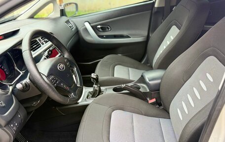 KIA cee'd III, 2013 год, 950 000 рублей, 17 фотография