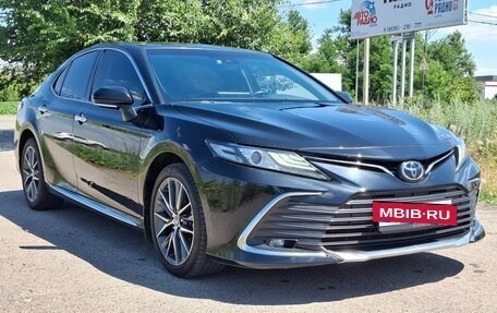 Toyota Camry, 2023 год, 3 205 000 рублей, 3 фотография