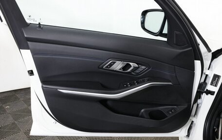 BMW 3 серия, 2022 год, 5 480 000 рублей, 10 фотография