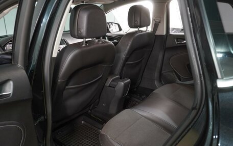 Opel Astra J, 2013 год, 999 000 рублей, 11 фотография