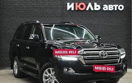 Toyota Land Cruiser 200, 2015 год, 5 500 000 рублей, 4 фотография