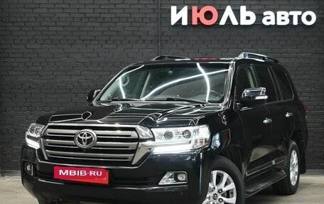 Toyota Land Cruiser 200, 2015 год, 5 500 000 рублей, 2 фотография