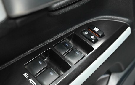 Toyota Land Cruiser 200, 2015 год, 5 500 000 рублей, 14 фотография