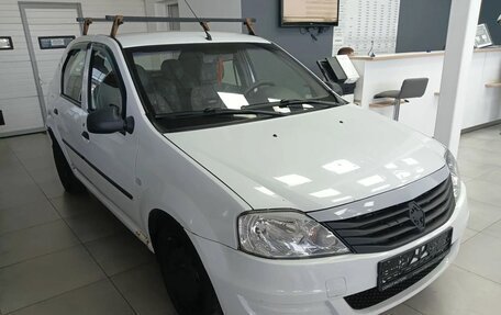 Renault Logan I, 2012 год, 200 000 рублей, 3 фотография