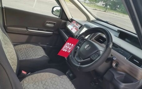 Honda Freed II, 2021 год, 1 650 000 рублей, 10 фотография