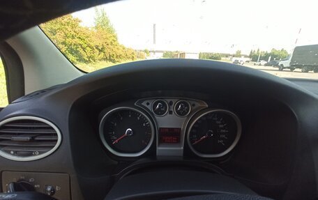 Ford Focus II рестайлинг, 2011 год, 450 000 рублей, 13 фотография