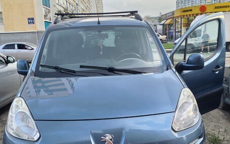 Peugeot Partner II рестайлинг 2, 2013 год, 800 000 рублей, 2 фотография