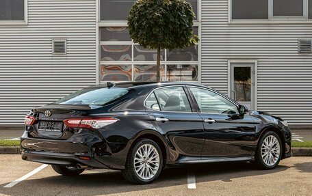 Toyota Camry, 2018 год, 2 245 000 рублей, 6 фотография