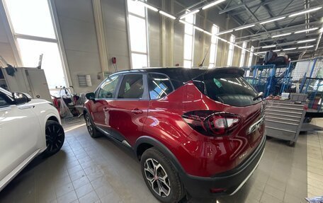 Renault Kaptur I рестайлинг, 2018 год, 1 265 000 рублей, 5 фотография