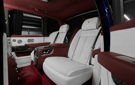 Rolls-Royce Cullinan, 2026 год, 78 125 000 рублей, 30 фотография