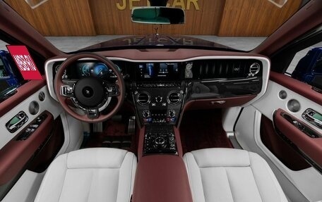 Rolls-Royce Cullinan, 2026 год, 78 125 000 рублей, 24 фотография