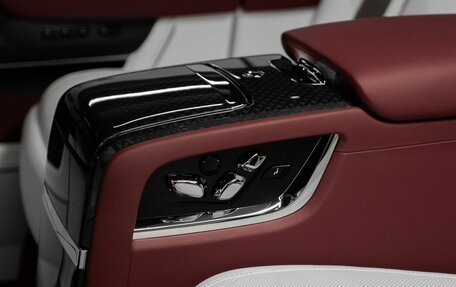 Rolls-Royce Cullinan, 2026 год, 78 125 000 рублей, 35 фотография