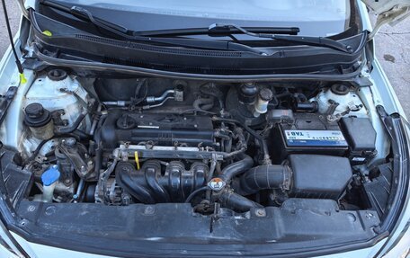 Hyundai Solaris II рестайлинг, 2013 год, 800 000 рублей, 3 фотография