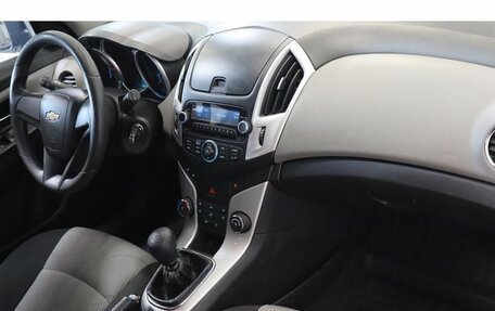Chevrolet Cruze II, 2014 год, 737 000 рублей, 5 фотография
