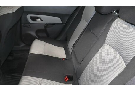 Chevrolet Cruze II, 2014 год, 737 000 рублей, 7 фотография