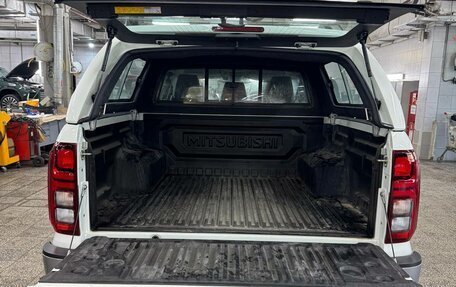 Mitsubishi L200, 2025 год, 5 690 000 рублей, 9 фотография