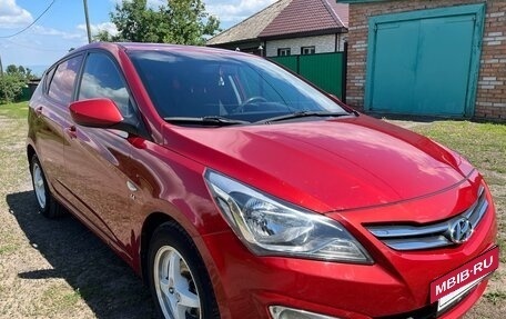 Hyundai Solaris II рестайлинг, 2014 год, 980 000 рублей, 11 фотография