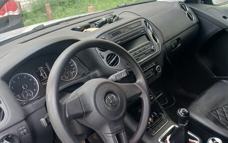 Volkswagen Tiguan I, 2011 год, 1 200 000 рублей, 3 фотография