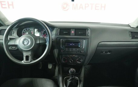 Volkswagen Jetta VI, 2014 год, 1 040 000 рублей, 15 фотография