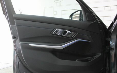 BMW 3 серия, 2020 год, 3 620 000 рублей, 12 фотография
