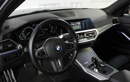 BMW 3 серия, 2020 год, 3 620 000 рублей, 15 фотография