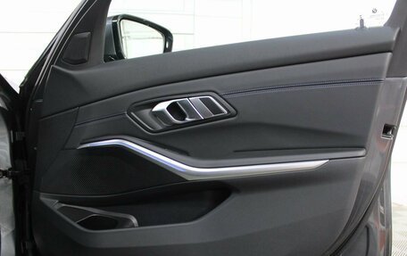 BMW 3 серия, 2020 год, 3 620 000 рублей, 28 фотография