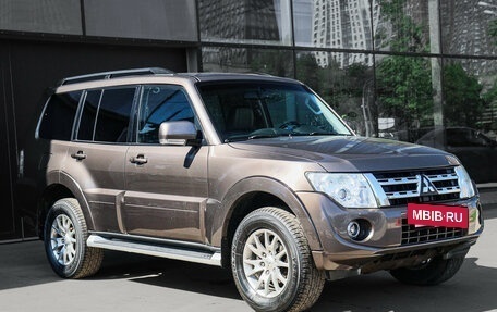Mitsubishi Pajero IV, 2011 год, 2 600 000 рублей, 4 фотография