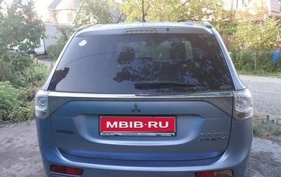 Mitsubishi Outlander III рестайлинг 3, 2014 год, 1 000 000 рублей, 1 фотография