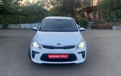 KIA Rio IV, 2018 год, 990 000 рублей, 1 фотография