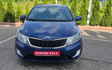 KIA Rio III рестайлинг, 2015 год, 940 000 рублей, 1 фотография
