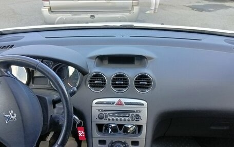 Peugeot 408 I рестайлинг, 2014 год, 650 000 рублей, 6 фотография