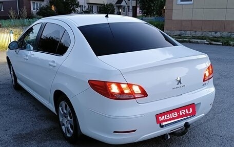 Peugeot 408 I рестайлинг, 2014 год, 650 000 рублей, 3 фотография