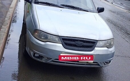 Daewoo Nexia I рестайлинг, 2010 год, 100 000 рублей, 3 фотография