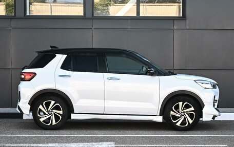 Toyota Raize I, 2020 год, 1 694 000 рублей, 5 фотография