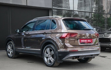 Volkswagen Tiguan II, 2017 год, 2 389 000 рублей, 7 фотография
