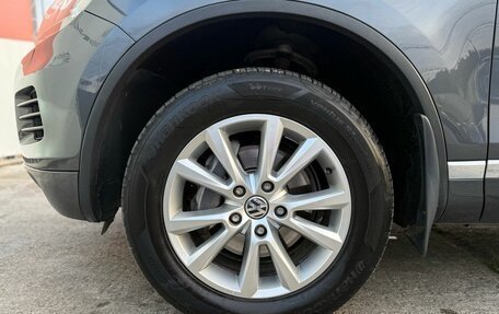 Volkswagen Touareg III, 2011 год, 1 749 000 рублей, 16 фотография